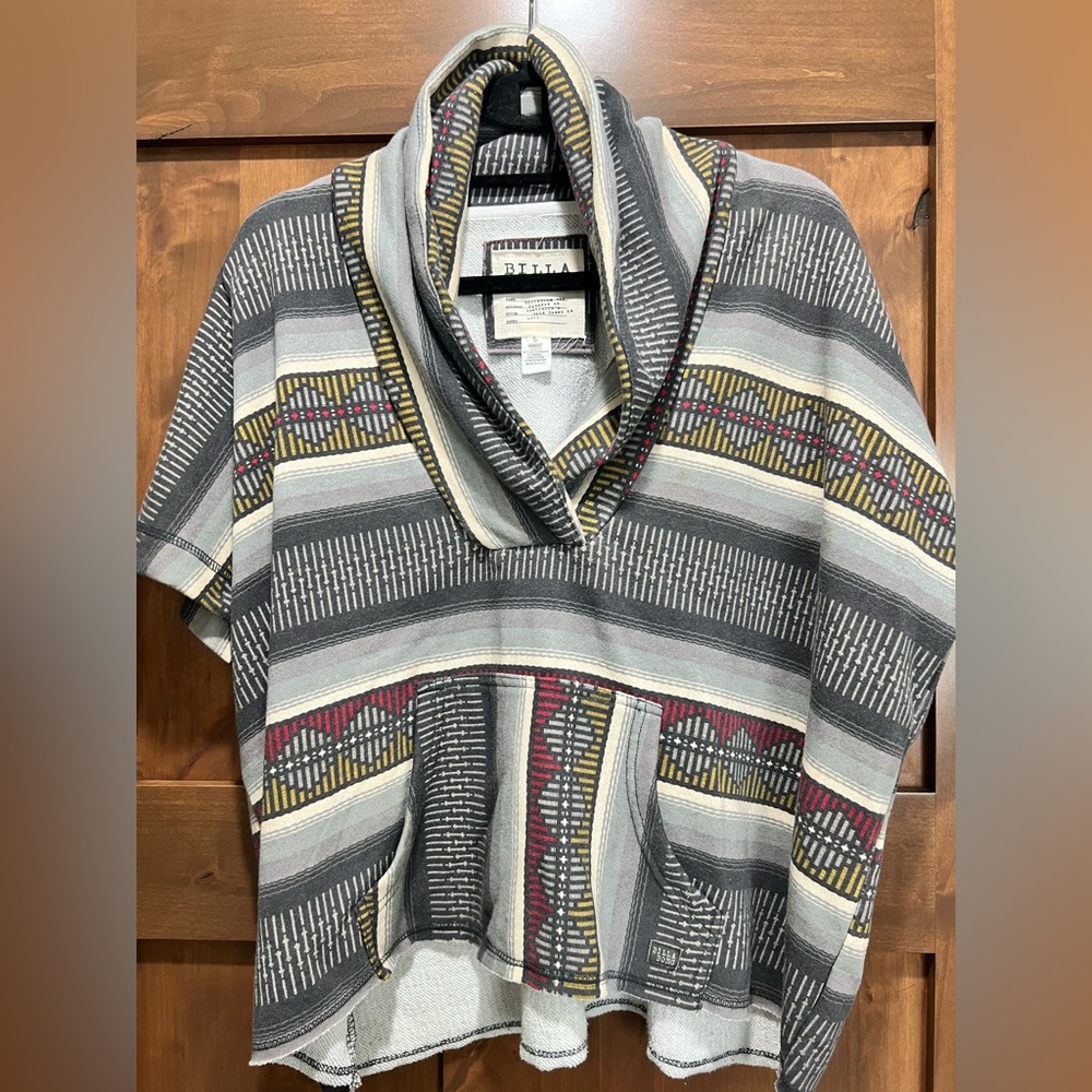 Billabong Pullover Size Small